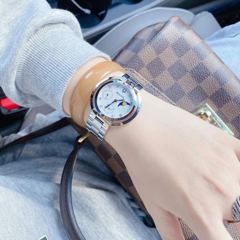 BULOVA 96P213 - NỮ - KÍNH SAPPHIRE - DÂY KIM LOẠI - PIN - SIZE 35MM - MÁY THỤY SỸ - Ảnh 6