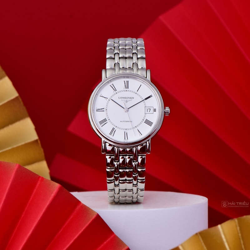 1674033741_top-dh-nam-ban-chay-2022-longines-presence-l4.jpg