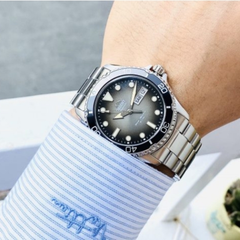 ORIENT KAMASU MAKO IV RA-AA0810N19B - NAM - KÍNH SAPPHIRE - DÂY KIM LOẠI - AUTOMATIC - SIZE 41.8MM - MÁY NHẬT - Ảnh 3