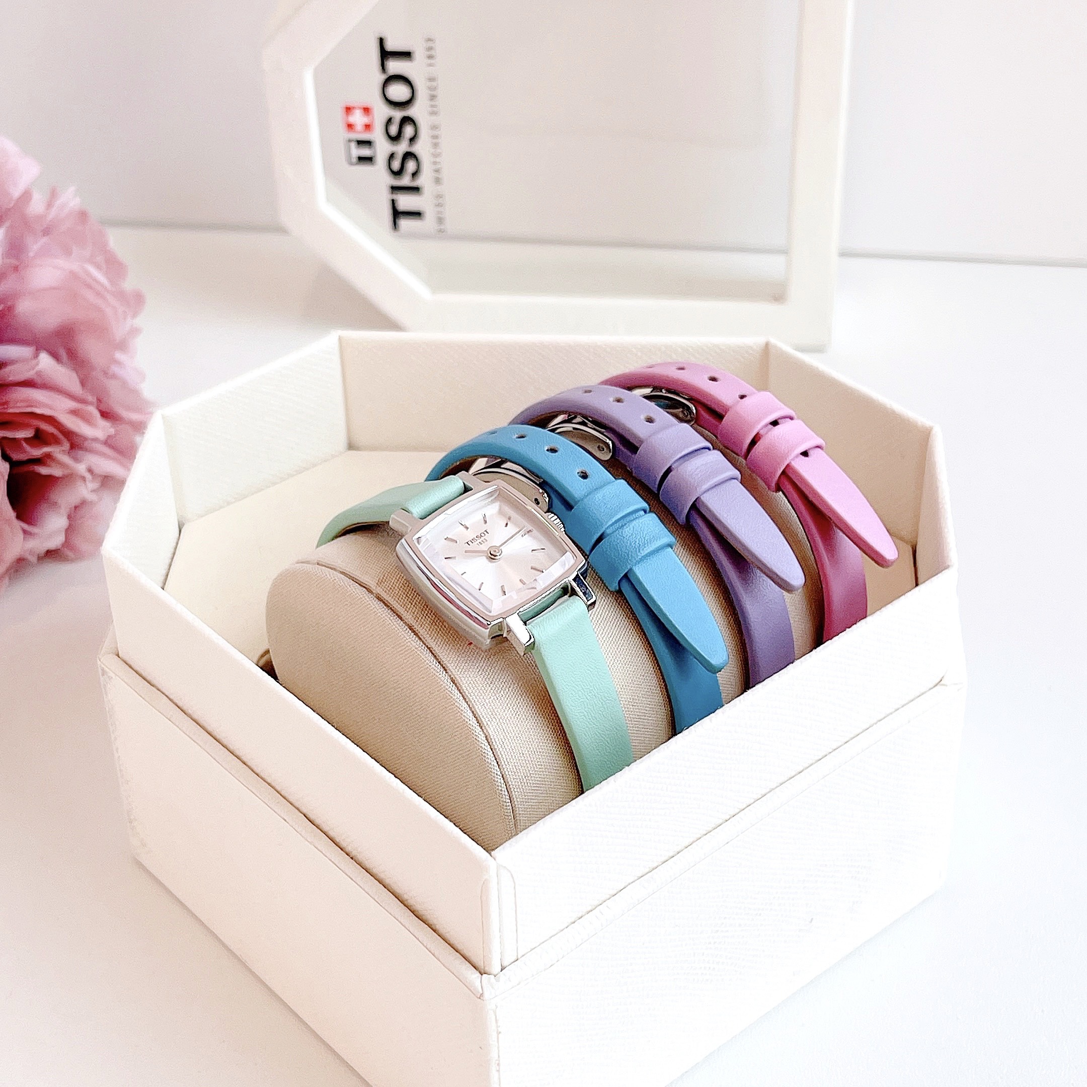 TISSOT LOVELY SQUARE T058.109.16.031.01 - NỮ - KÍNH SAPPHIRE - DÂY DA - PIN - SIZE 20MM - MÁY THỤY SỸ