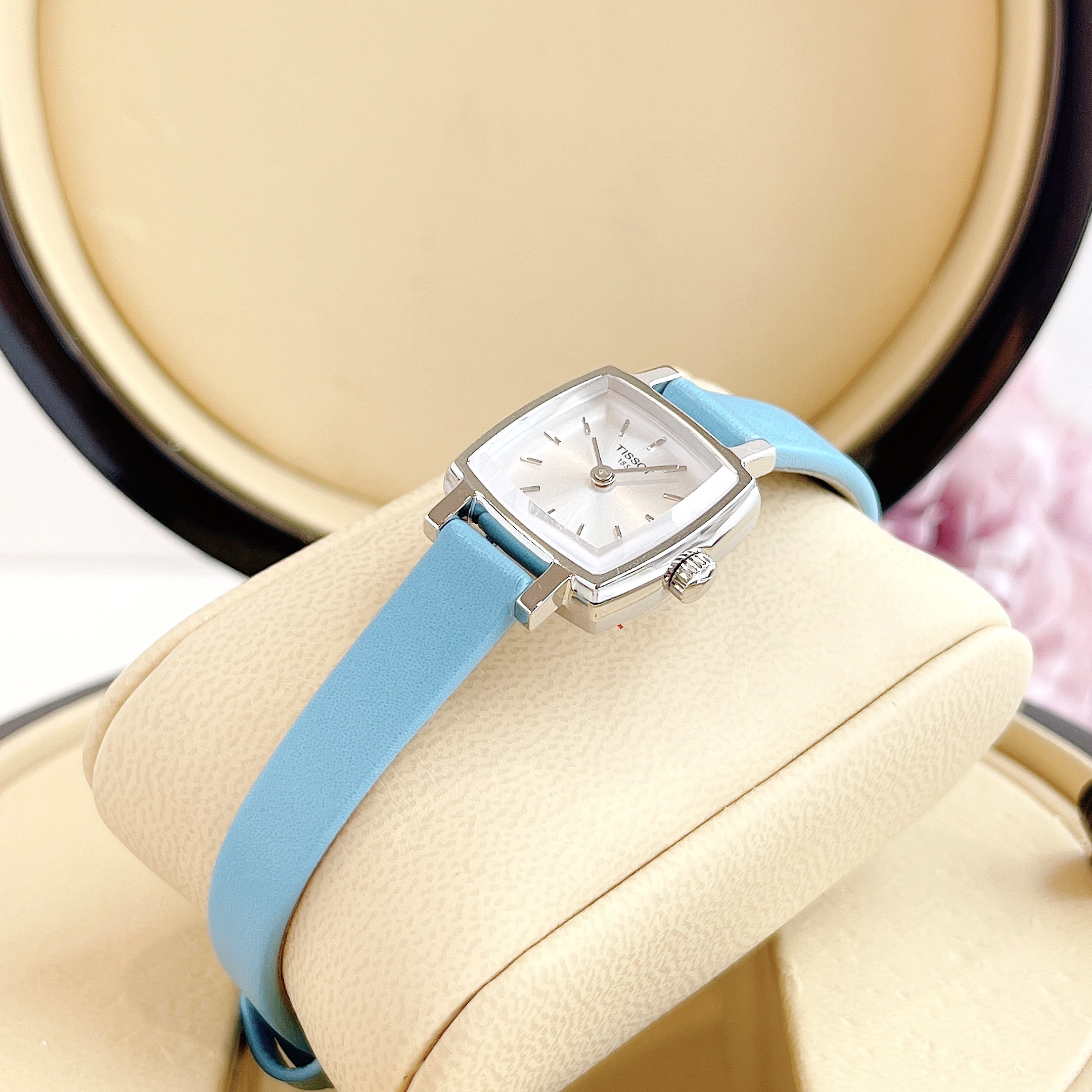 TISSOT LOVELY SQUARE T058.109.16.031.01 - NỮ - KÍNH SAPPHIRE - DÂY DA - PIN - SIZE 20MM - MÁY THỤY SỸ - Ảnh 4
